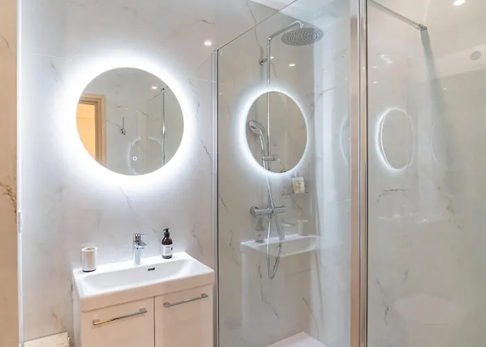 B G Cocon Meyerbeer 2 - Grimaldi Promenade Des Ang Apartment